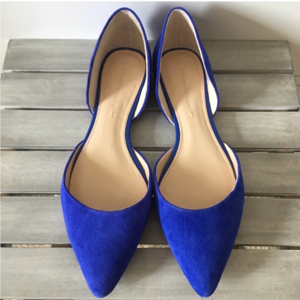 BANANA REPUBLIC WOMENS FLATS